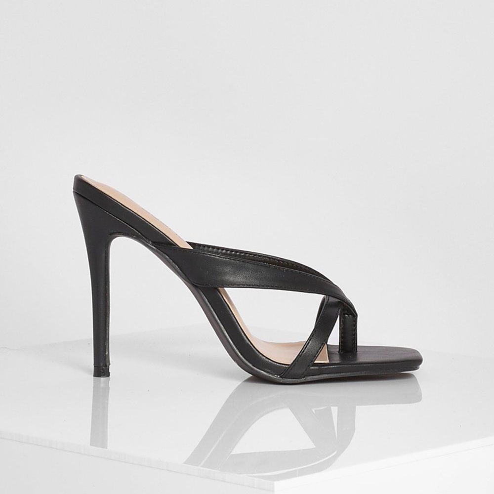 Boohoo Black Toe Post Basic Mule Heels - image 2